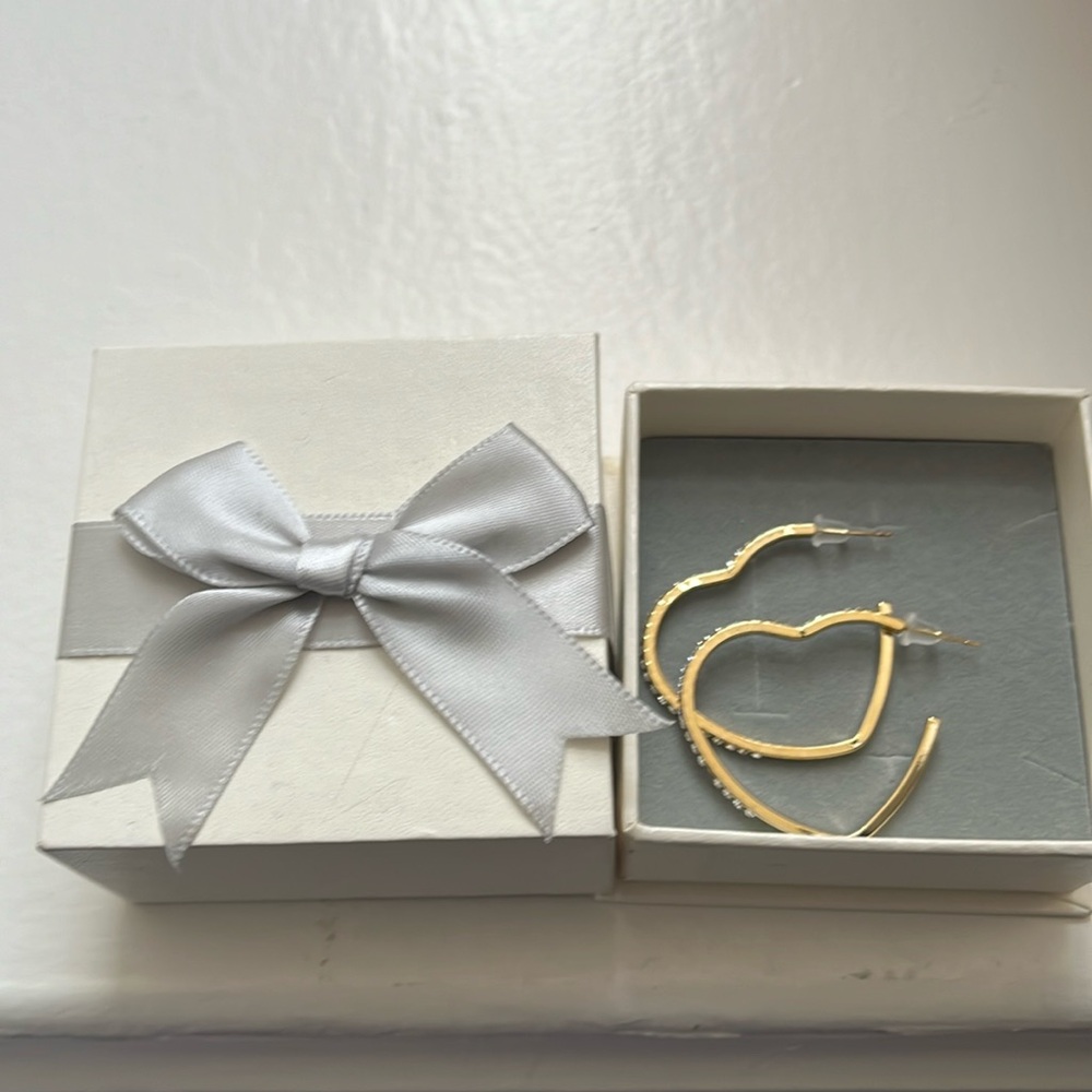 Heart shape earrings